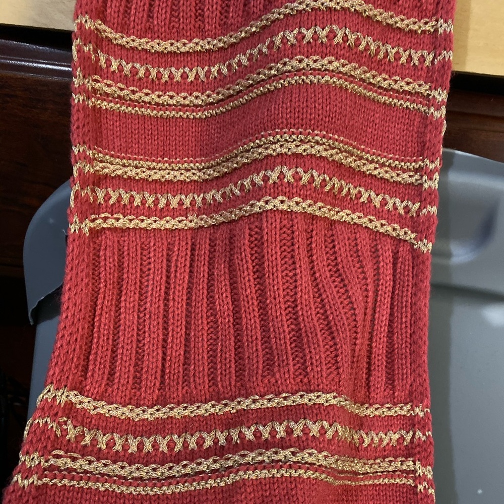 NWT Beautiful infinity scarf